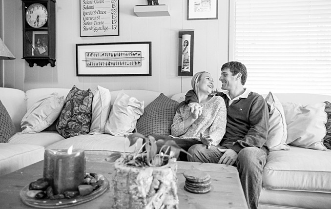 Cozy Winter Engagement Session | Snowy Farm Engagement Session | Baltimore Maryland Wedding Photographer | Photo by Richard and Tara Photography